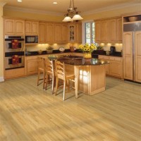 What Color Laminate Flooring With Honey Oak Cabinets